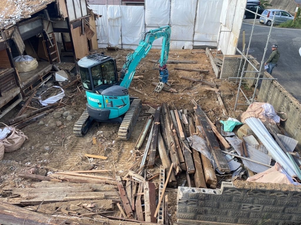 木造解体施行中