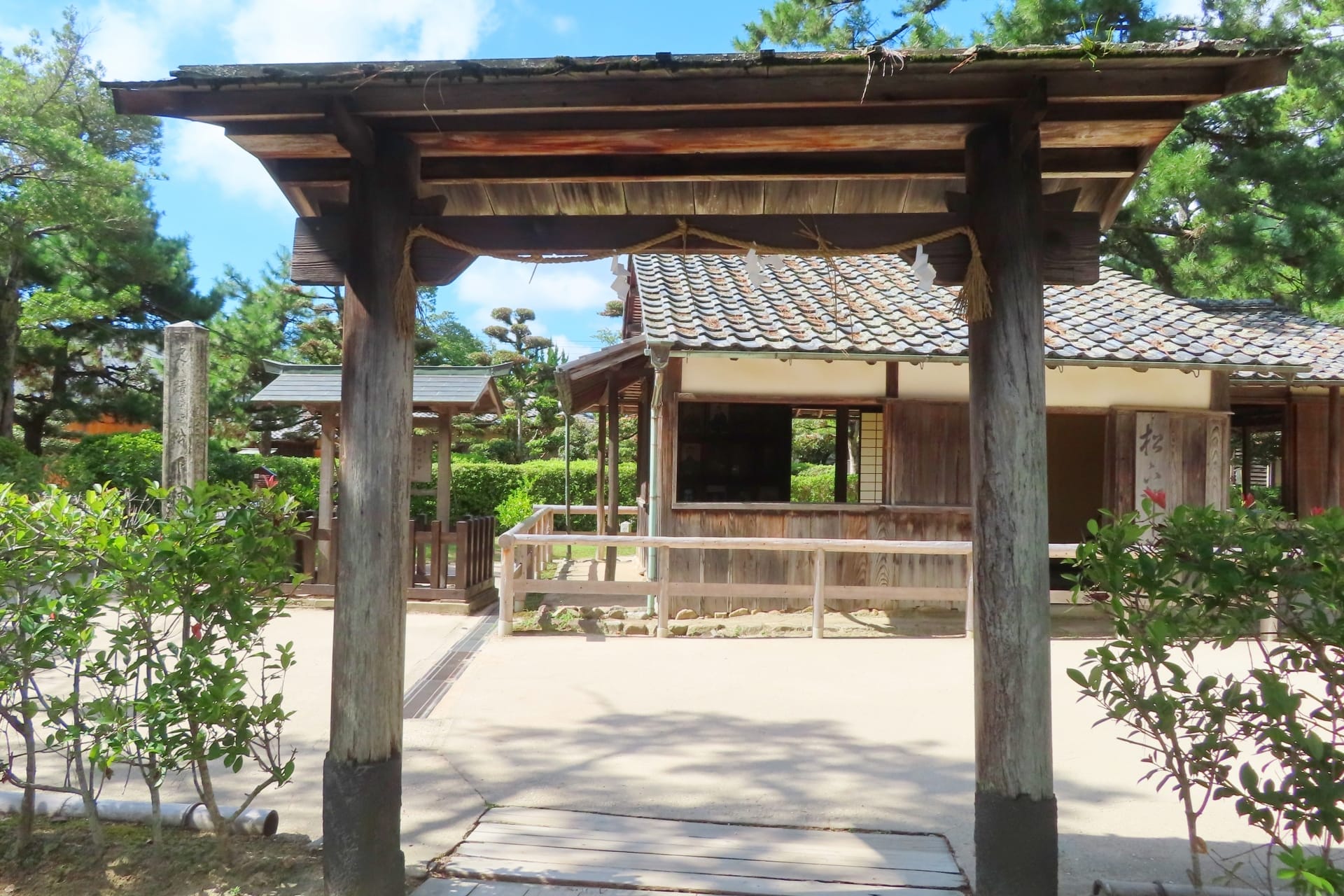 山口県萩市で解体工事ならブラストへ