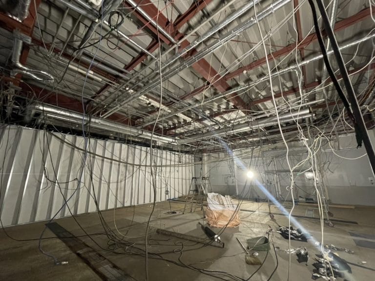 下関の内装解体ならBLAST