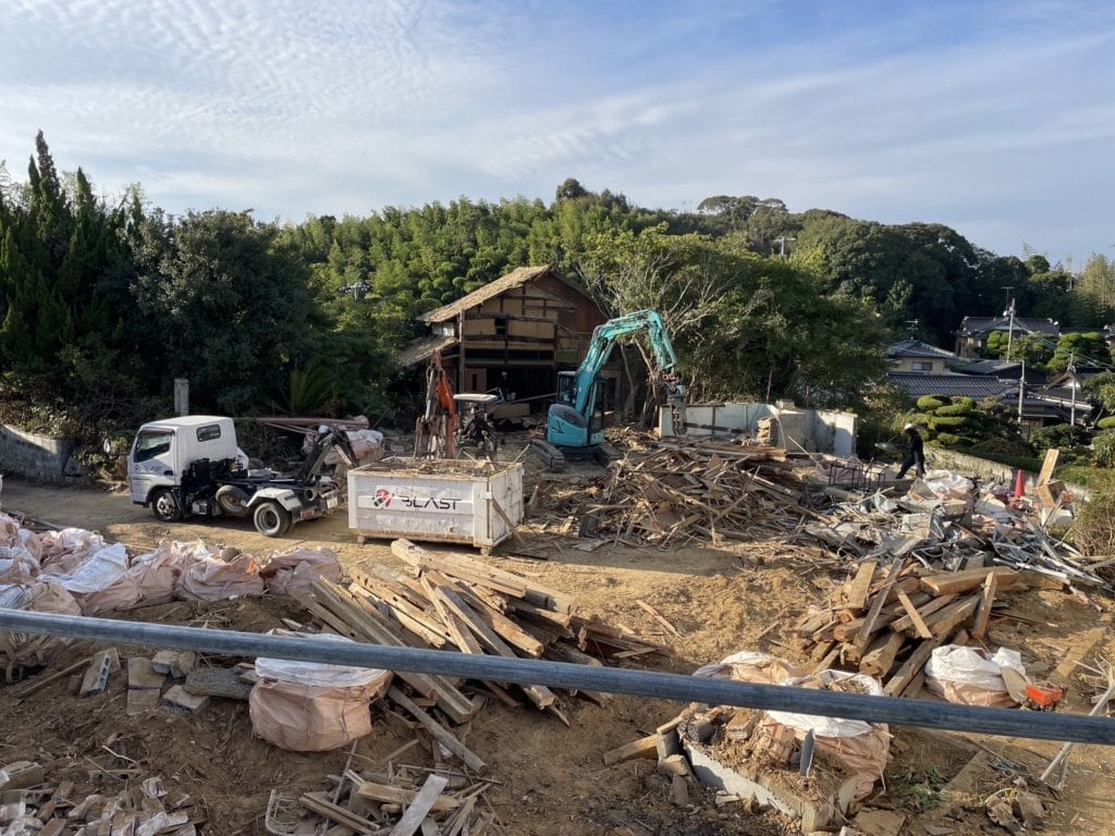 長門市で解体工事業者をお探しならブラスト