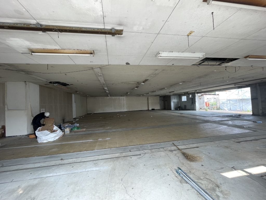 山口市内装解体