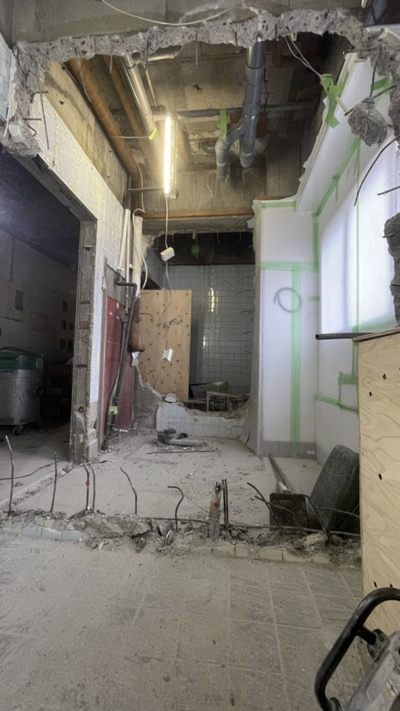 北九州市内装解体、原状回復ならブラスト