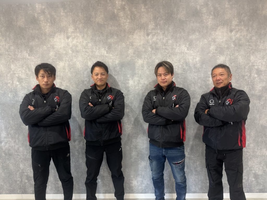 解体屋のスタッフ